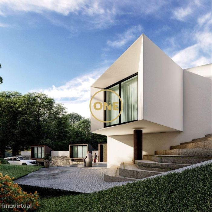 Moradia para Restauro em Penafiel