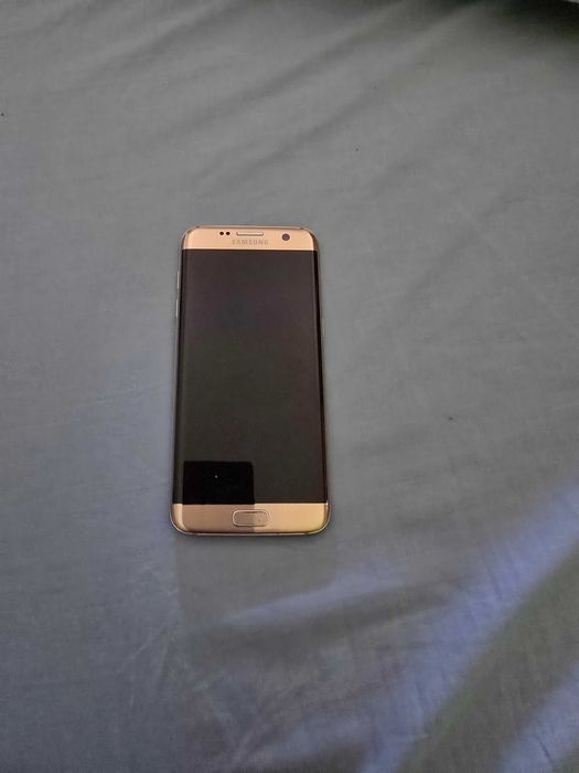 Samsung S7 edge dourado