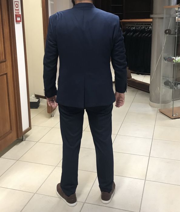 Terno / fato de casamento azul Arax Gazzo