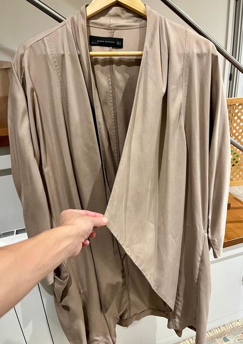 Casaco irregular e elegante