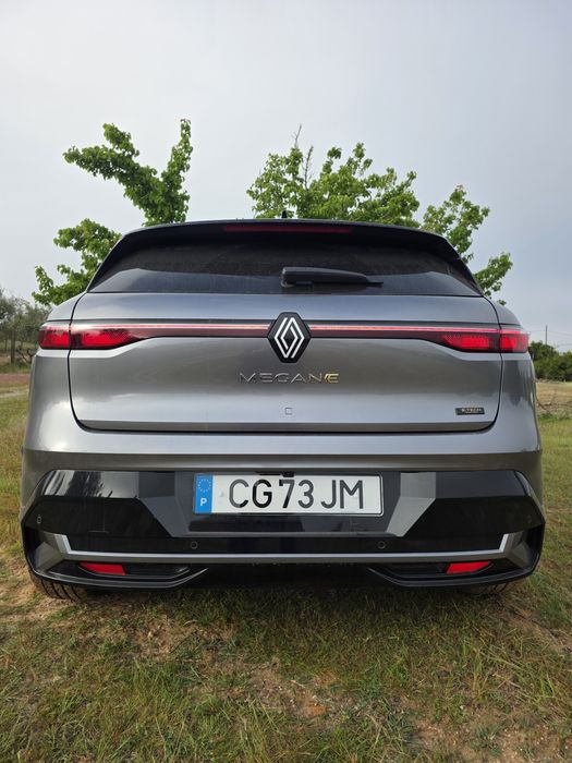 Megane E-tech EV60 Techno - RESERVADO -