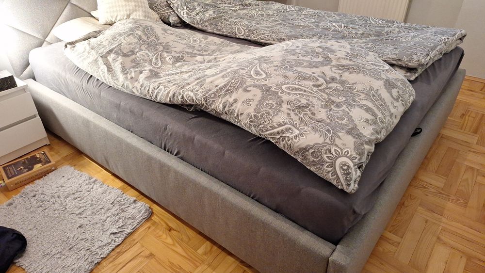 Łóżko tapicerowane TUMBA szare inari 160x200
