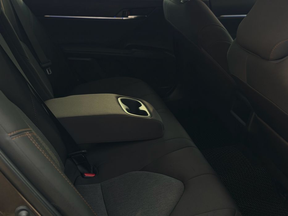 Toyota Camry 2.5 Hybrid