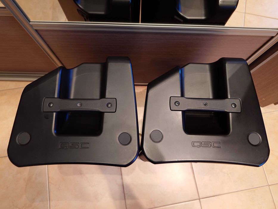Kolumny QSC K8.2 komplet!