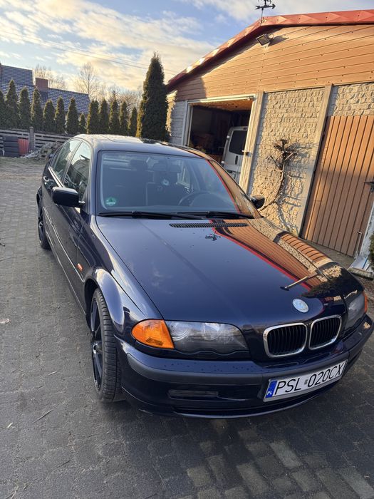 BMW 318i 1999r. – klasyka, której już się nie robi | 122 tys. km