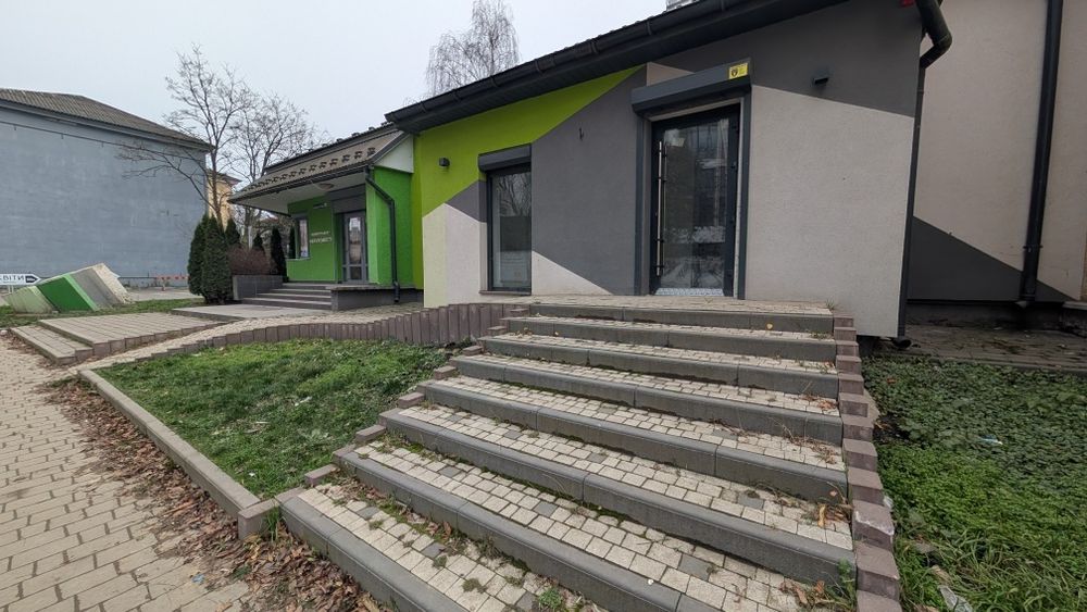 Приміщення в топовій локації в центрі в оточенні нових ЖК, 50 квт