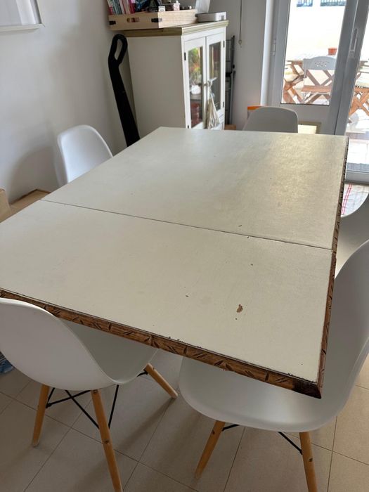 Mesa antiga Restaurada