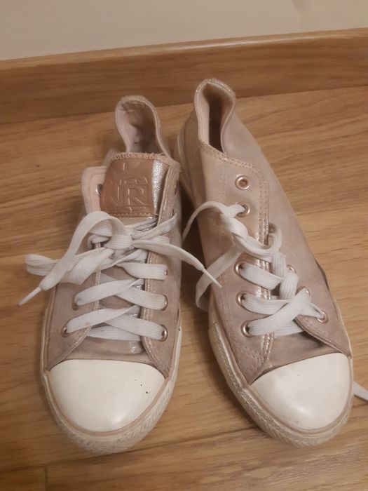 Różowe pudrowe trampki damskie sznurowane Red nylon rozmiar 37 modne