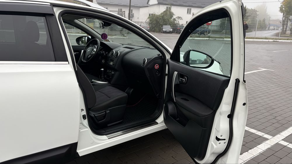 Nissan Qashqai TEKNA 1.6 дизель