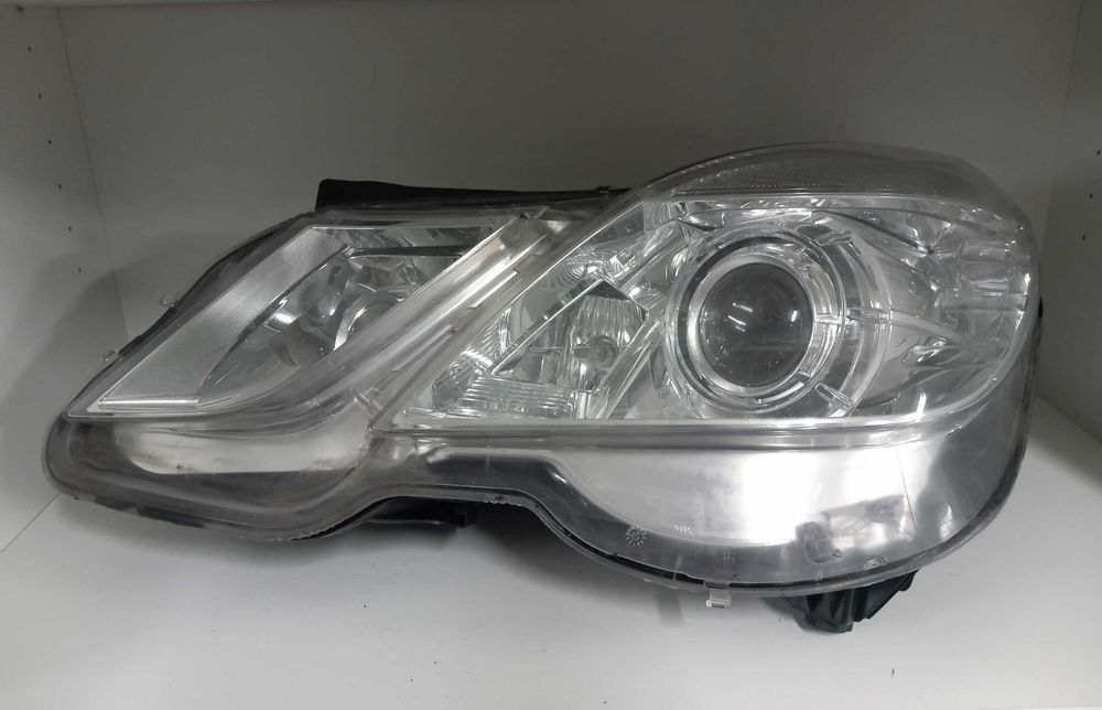 MERCEDES CLASSE E W212 farol esquerdo
