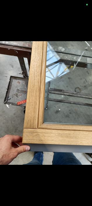 Serwis pogwarancyjny/Naprawy/Okna/Drzwi/Rolety/Żaluzje/Bramy/Alu/PCV