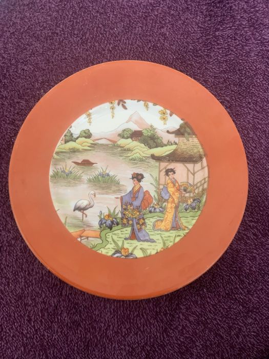 Talerzyk deserowy Ćmielów Gejsze sygnatura 901 okresu miedzywojenny