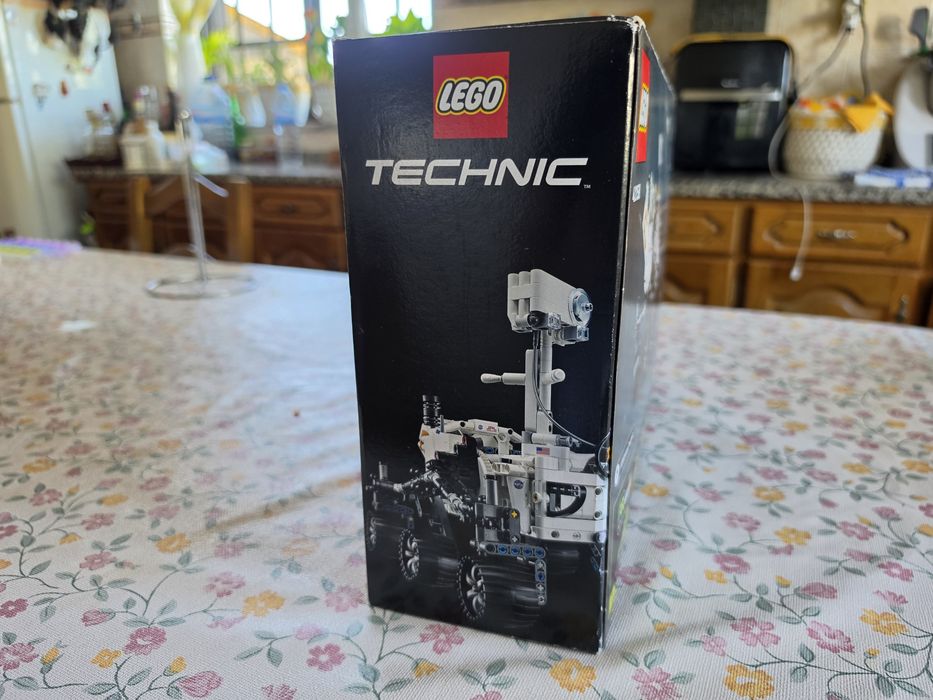 LEGO Technic 42158 NASA Mars Rover

Perseverance