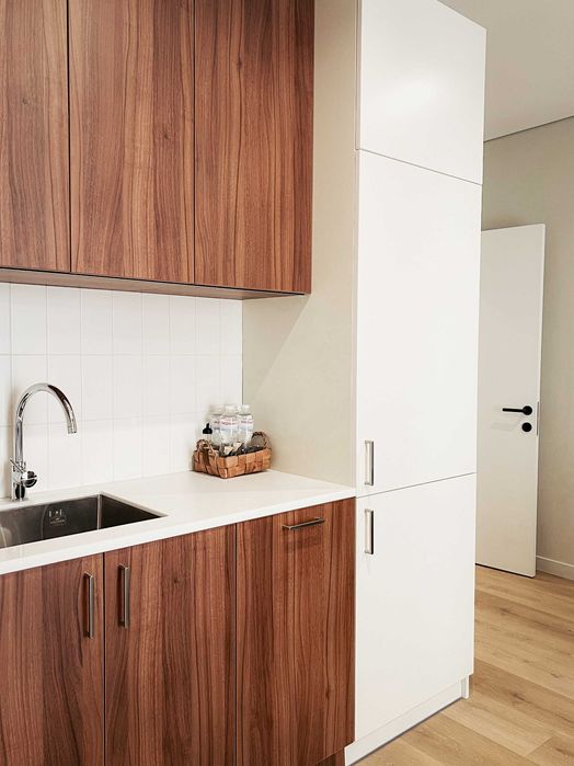 Продаж нових апартаментіа в центрі м.Яремче!