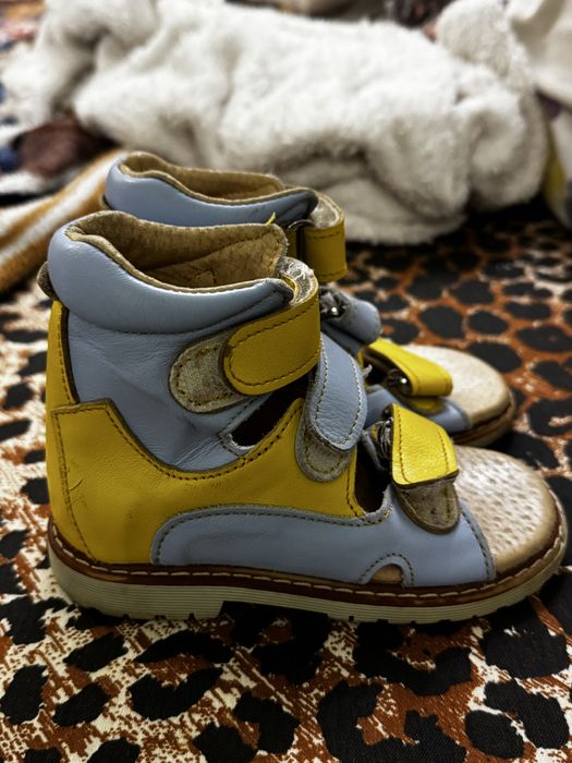 Сандалі ортопедичні 23 р