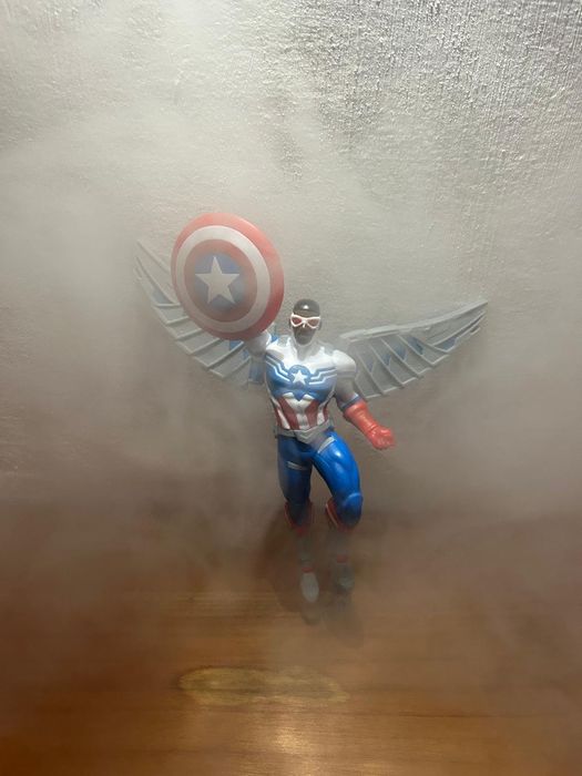 Miniatura Falcon×Captain America Marvel