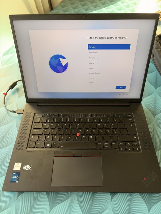 Lenovo X1 Extreme Gen5 - 15.6'