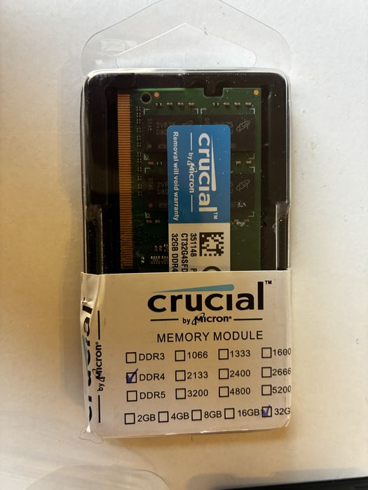 2 Memórias RAM DDR4 da Crucial, 32GB cada uma