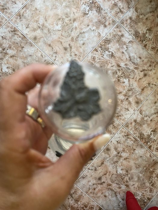 Garrafa com copos estanho