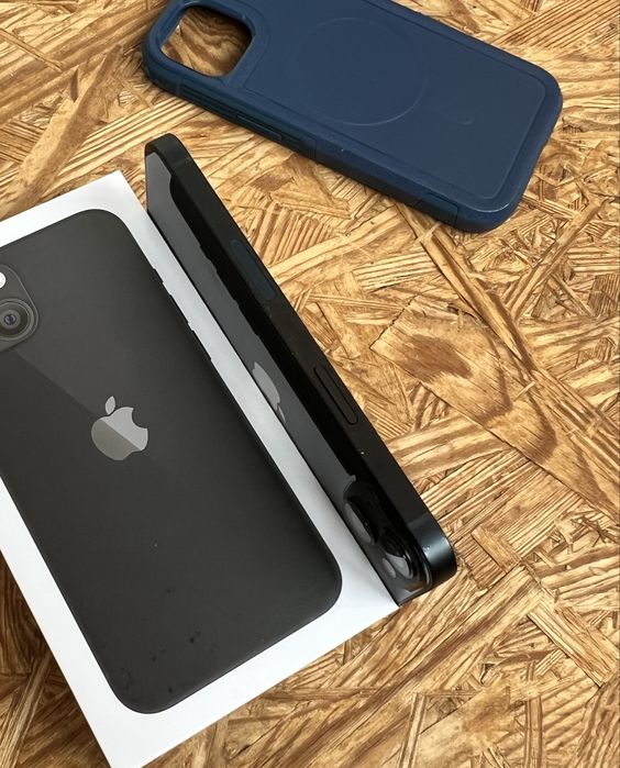 iPhone 13 Black neverlock