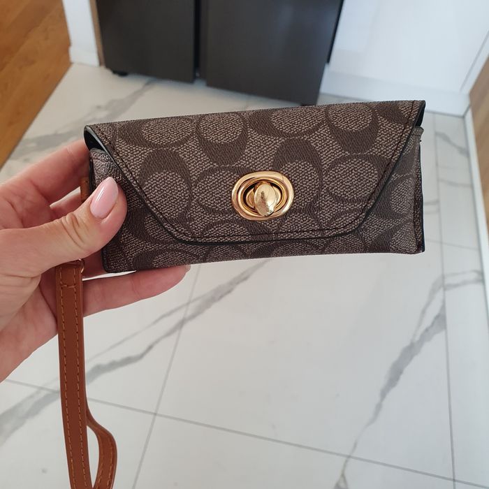Etui na okulary nowe
