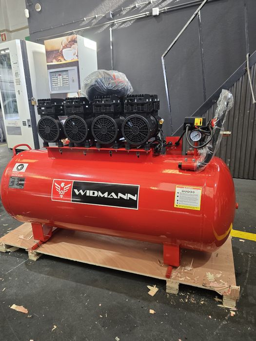Compressor de 200 litros silencioso  novo