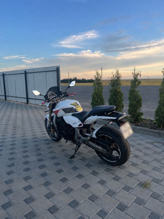 Honda Hornet CB600F