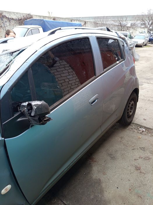 Разборка Ravon R2 двигатель акпп ступица диск подушка дверь бампер abs