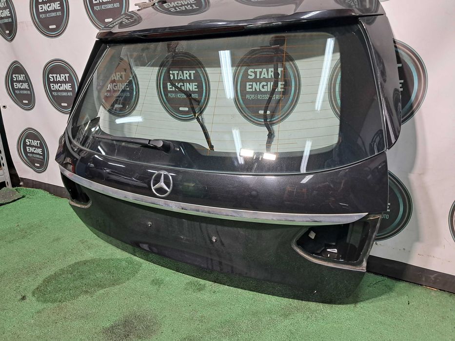 Tampa da Mala Mercedes W205 200 220 250 300DE CDI