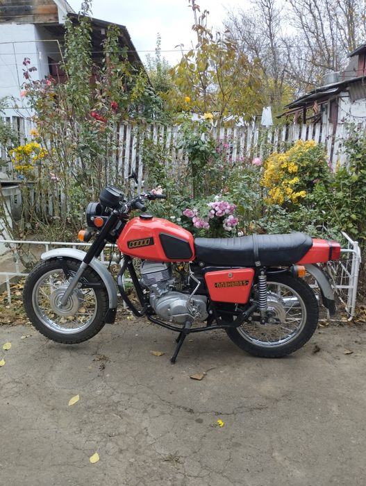 Мотоцикл ИЖ Планета -5 у відмінному стані