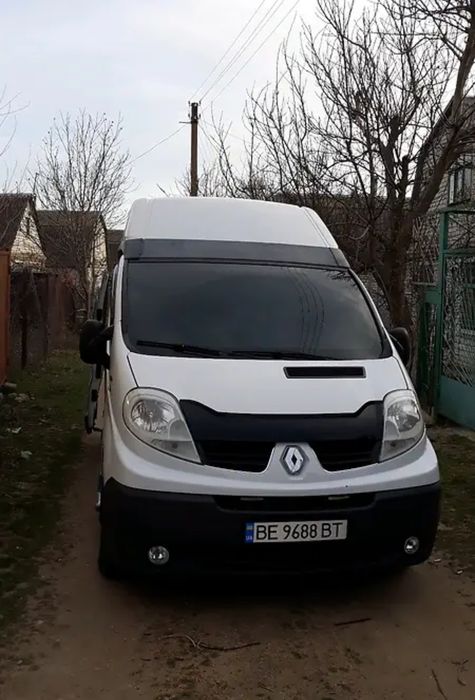 Продаю Рено Трафик