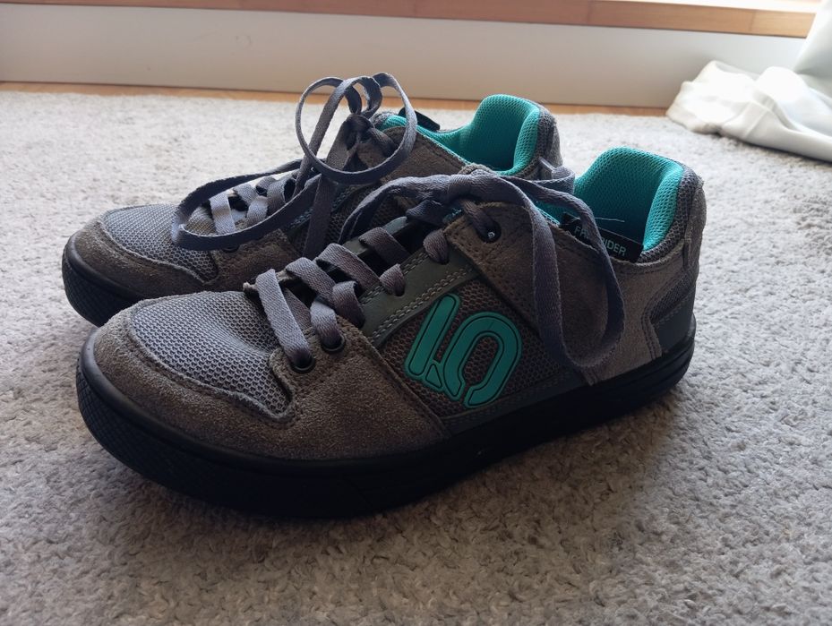 Buty damskie Adidas Freerider