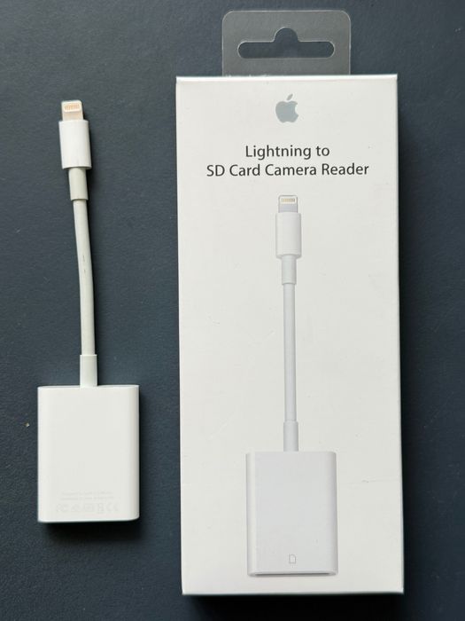Apple lightning to sd card camera reader
