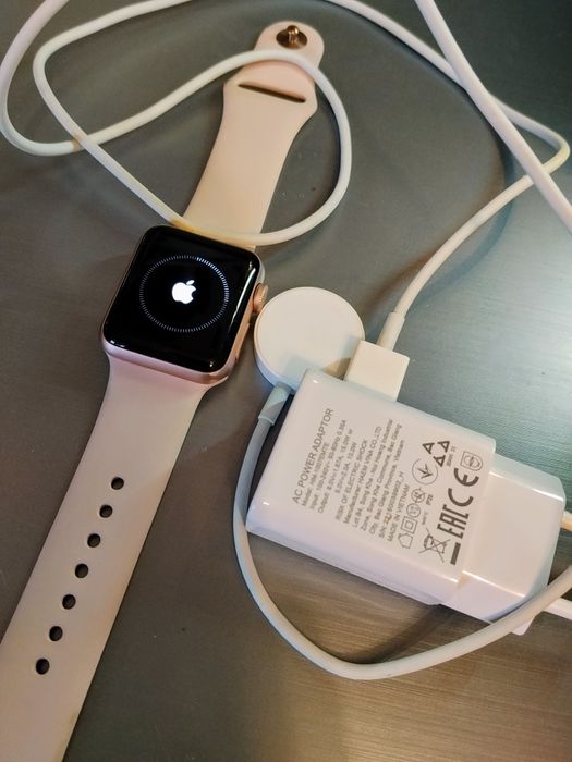 APPLE Watch 3 GPS 38mm złoty