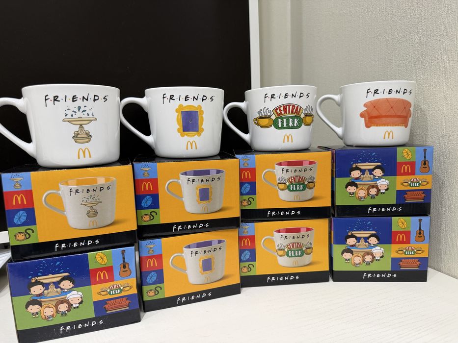 Чашки  Friends Друзі