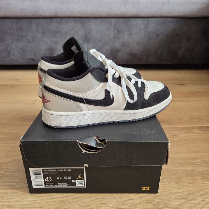 Air Jordan 1 Low SE (GS) White Fire Red Black | Rozmiar 36.5 (23.5 cm)