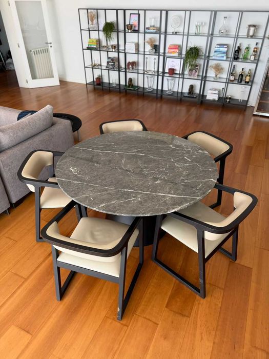 Mesa de Jantar Camerich Unity 135cm – Mármore Galaxy Grey