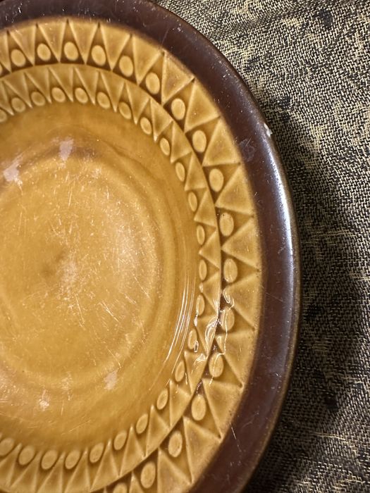 Chdziezż 4 głębokie talerze i 1 płaski obiadowe