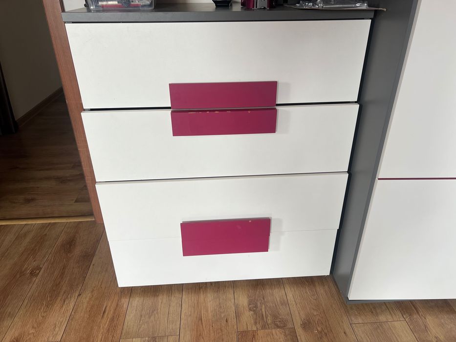 Komplet mebli młodzieżowych