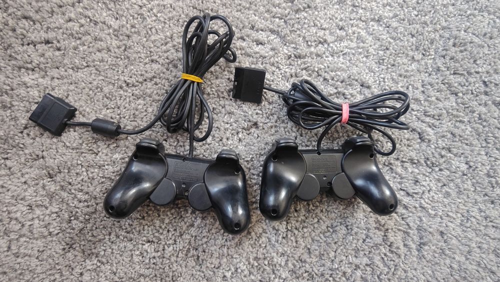 Ігрова приставка Sony PlayStation 2 Fat (SCPH-50004) + 2 оригінальні г
