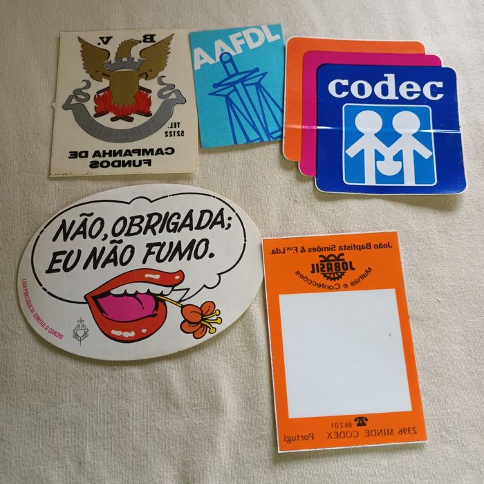 Cromos e autocolantes antigos ver fotos preço meramente ilustrativo
