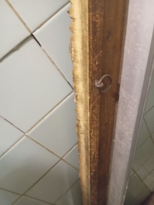 Продам старовинний карніз