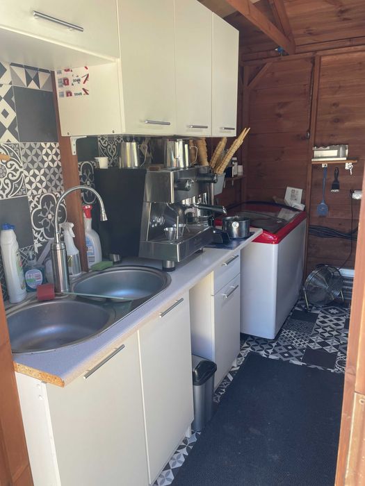 Gotowy biznes - domek gastronomiczny nad jeziorem, kawiarnia, odstąpię