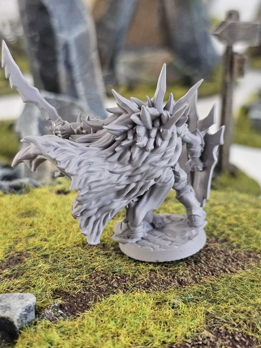 Uzgrot Razorcloak figurka do gier RPG Dungeons and Dragons DnD