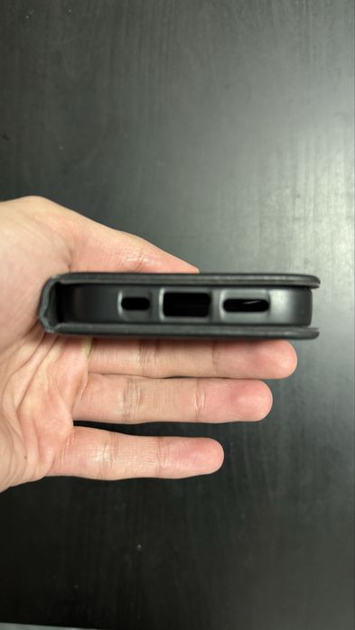 Capa livro Iphone 16 pro magsafe