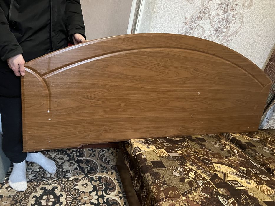 Кровать двуспальная