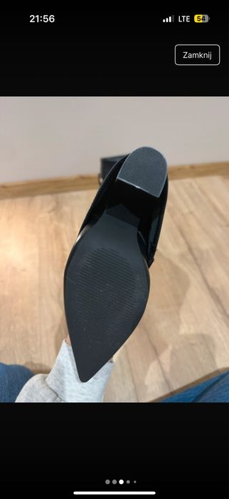 Nowe botki kowbojki z ćwiekami paskami