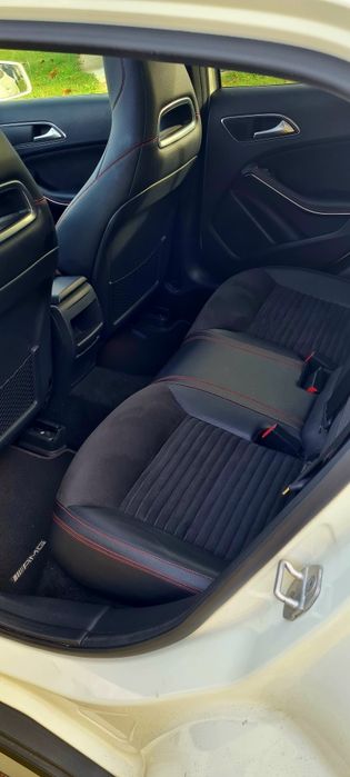 Mercedes-Benz GLA 200 Amg line