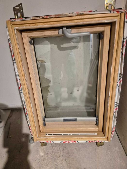 Janela de telhado - VELUX