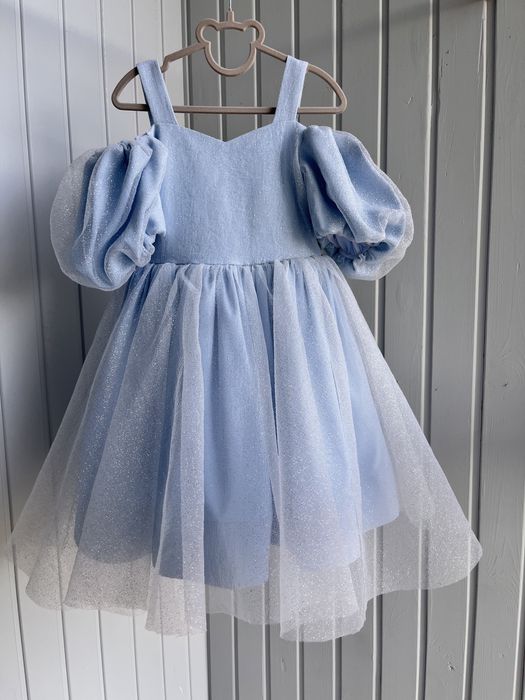 Сукня блакитна 122розмір